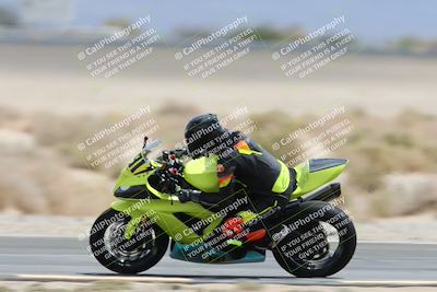 media/May-05-2025-Moto Forza (Mon) [[3c1838c5e5]]/2-B Group/Session 3 (Panning Test Turn 14 Inside)/